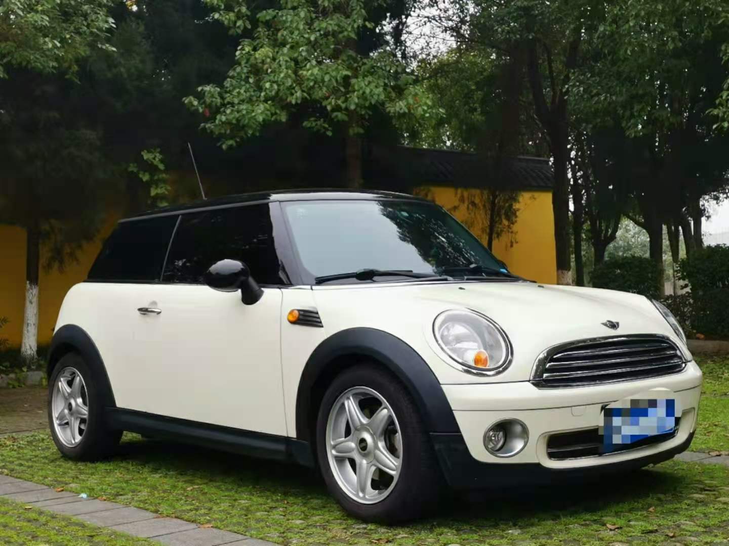 10年差個(gè)月的寶馬mini，1.6自動(dòng)，六萬公里實(shí)表