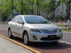 12年豐田卡羅拉1.6L 、手動(dòng)帶天窗